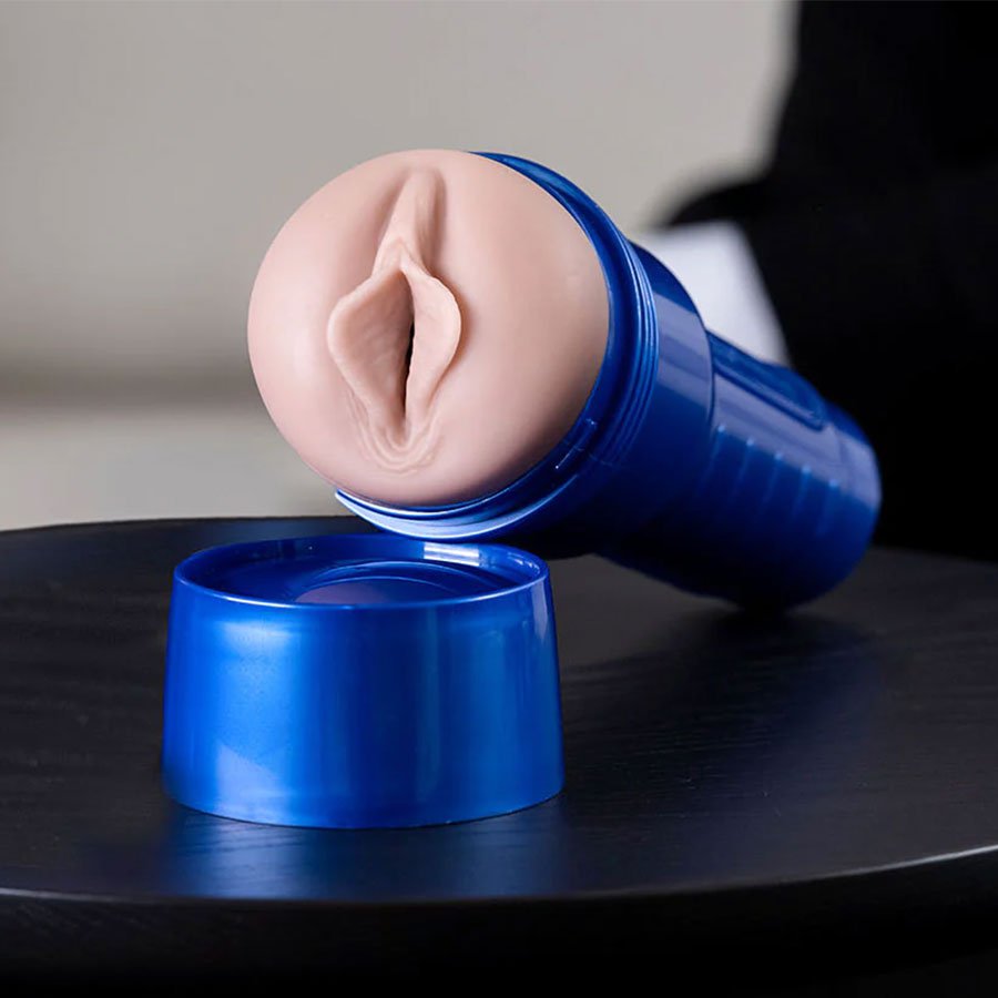 Fleshlight Boost Bang Realistic Vagina Masturbator Masturbators