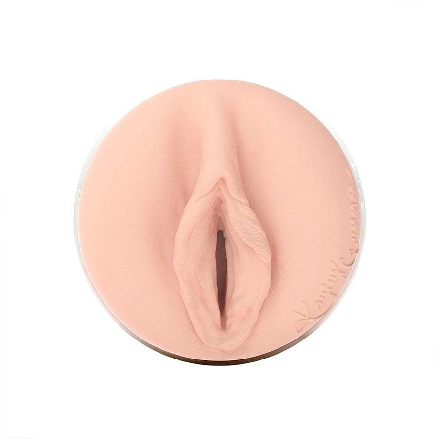 Kayley Gunner Fleshlight Girls Fully Loaded Texture Discreet Vagina Male Masturbator Masturbators